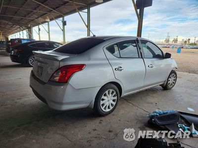 Trzecie zdjęcie samochodu z tyłu: 2017 NISSAN VERSA 1.6 SV VIN:3N1CN7AP4HL902817 - miniatura