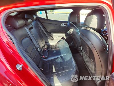 Zdjęcie 10 z 12 samochodu: 2022 KIA STINGER GT2 VIN:KNAE55LC5N6101644 - miniatura