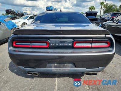 Zdjęcie 6 z 13 samochodu: 2020 DODGE CHALLENGER R/T VIN:2C3CDZBTXLH226256 - miniatura