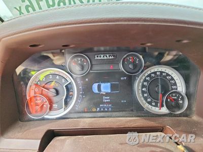 Zdjęcie 9 z 12 samochodu: 2014 RAM 3500 LARAMIE VIN:3C63R3EL3EG298299 - miniatura