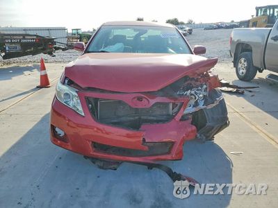Piąte zdjęcie samochodu w środku: 2011 TOYOTA CAMRY LE VIN:4T1BF3EK8BU667778 - miniatura