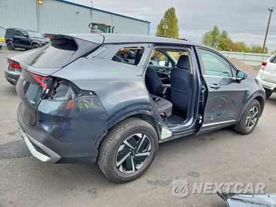 Trzecie zdjęcie samochodu z tyłu: 2023 KIA SPORTAGE LX VIN:KNDPUCAGXP7042502 - miniatura