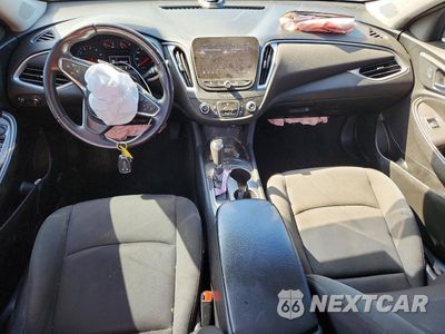 Zdjęcie 8 z 12 samochodu: 2020 CHEVROLET MALIBU RS VIN:1G1ZG5ST9LF115326 - miniatura