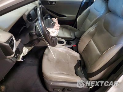 Zdjęcie 7 z 13 samochodu: 2018 HYUNDAI IONIQ LIMITED VIN:KMHC85LC0JU059919 - miniatura