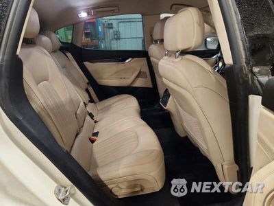 Zdjęcie 11 z 13 samochodu: 2017 MASERATI LEVANTE VIN:ZN661XUA4HX233268 - miniatura