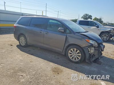Czwarte zdjęcie samochodu z boku: 2015 TOYOTA SIENNA XLE 7-PASSENGER VIN:5TDDK3DC6FS113538 - miniatura
