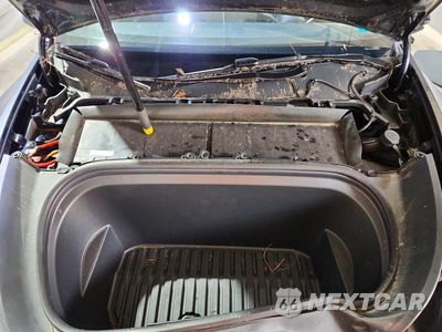 Zdjęcie 12 z 13 samochodu: 2024 TESLA MODEL Y VIN:7SAYGDEE2RA294686 - miniatura