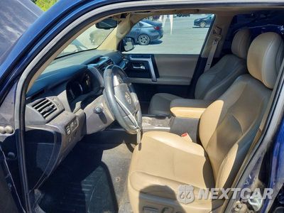 Zdjęcie 7 z 14 samochodu: 2018 TOYOTA 4RUNNER LIMITED VIN:JTEZU5JR6J5171356 - miniatura