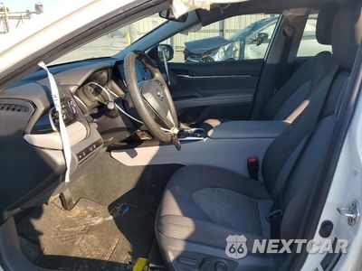 Zdjęcie 7 z 12 samochodu: 2021 TOYOTA CAMRY LE VIN:4T1C31AK6MU563672 - miniatura