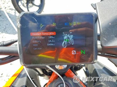 Zdjęcie 7 z 9 samochodu: 2024 KTM 390 DUKE VIN:MD2JPJ403RN264520 - miniatura