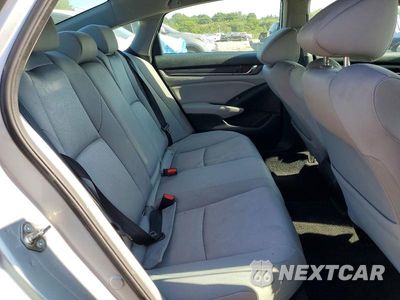 Zdjęcie 10 z 13 samochodu: 2018 HONDA ACCORD EX VIN:1HGCV1F40JA092948 - miniatura