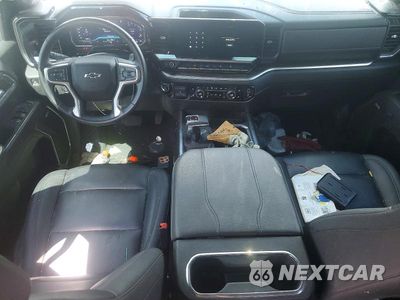 Zdjęcie 8 z 12 samochodu: 2025 CHEVROLET SILVERADO K1500 RST VIN:2GCUKEED0S1179829 - miniatura