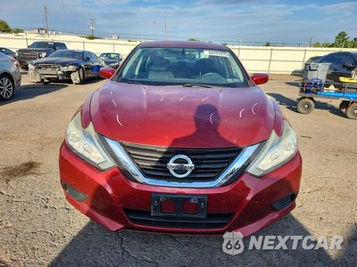 Piąte zdjęcie samochodu w środku: 2016 NISSAN ALTIMA 2.5 S VIN:1N4AL3AP3GC117871 - miniatura