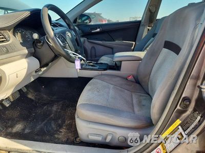 Zdjęcie 7 z 12 samochodu: 2014 TOYOTA CAMRY LE VIN:4T4BF1FK4ER403339 - miniatura