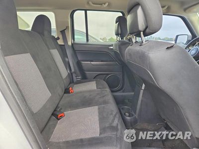 Zdjęcie 11 z 13 samochodu: 2015 JEEP PATRIOT SPORT VIN:1C4NJPBB9FD186035 - miniatura