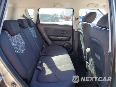 Zdjęcie 10 z 12 samochodu: 2010 KIA SOUL + VIN:KNDJT2A28A7140961 - miniatura