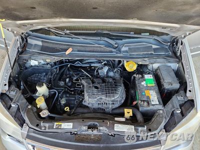 Zdjęcie 11 z 13 samochodu: 2016 CHRYSLER TOWN & COUNTRY TOURING VIN:2C4RC1BGXGR231485 - miniatura
