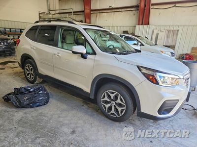 Czwarte zdjęcie samochodu z boku: 2020 SUBARU FORESTER PREMIUM VIN:JF2SKAJC4LH495120 - miniatura