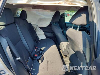Zdjęcie 10 z 12 samochodu: 2024 TOYOTA COROLLA CROSS LE VIN:7MUBAAAG8RV098895 - miniatura