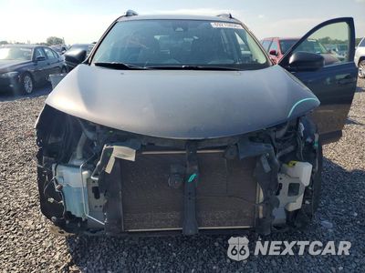 Piąte zdjęcie samochodu w środku: 2017 TOYOTA RAV4 LE VIN:JTMZFREV7HJ124979 - miniatura