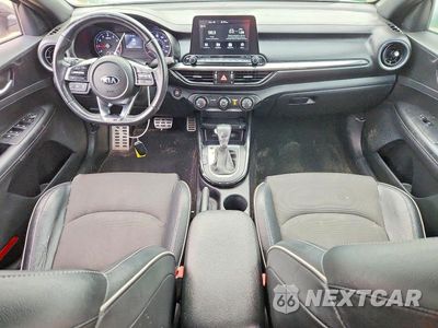 Zdjęcie 8 z 12 samochodu: 2020 KIA FORTE GT LINE VIN:3KPF34AD9LE163476 - miniatura