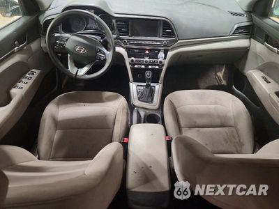 Zdjęcie 8 z 12 samochodu: 2020 HYUNDAI ELANTRA SEL VIN:5NPD84LF3LH624724 - miniatura