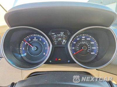Zdjęcie 9 z 12 samochodu: 2012 HYUNDAI ELANTRA GLS VIN:5NPDH4AE7CH137908 - miniatura