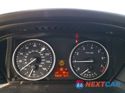 Zdjęcie 9 z 12 samochodu: 2008 BMW 528 I VIN:WBANU53578CT15190 - miniatura