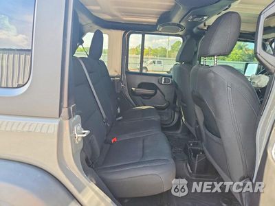 Zdjęcie 10 z 12 samochodu: 2021 JEEP WRANGLER UNLIMITED SPORT VIN:1C4HJXDN3MW741633 - miniatura