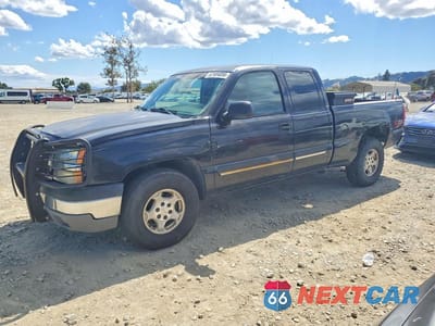 2003 CHEVROLET SILVERADO K1500 2GCEK19T031148774 - główne zdjęcie licytacji z USA - miniatura