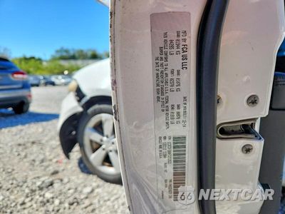 Zdjęcie 12 z 12 samochodu: 2015 DODGE DART SXT VIN:1C3CDFBBXFD253531 - miniatura
