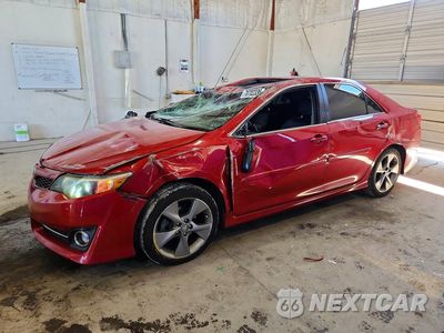 2014 TOYOTA CAMRY SE SPORT 4T1BF1FK3EU840405 - główne zdjęcie licytacji z USA - miniatura