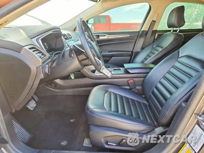 Zdjęcie 7 z 12 samochodu: 2020 FORD FUSION SEL VIN:3FA6P0CD0LR178019 - miniatura