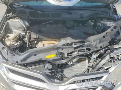 Zdjęcie 12 z 13 samochodu: 2015 TOYOTA VENZA XLE VIN:4T3ZA3BB4FU090407 - miniatura