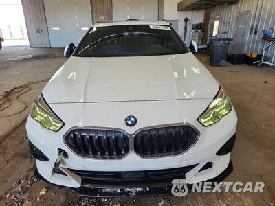Piąte zdjęcie samochodu w środku: 2022 BMW 228XI VIN:WBA73AK03N7K35240 - miniatura