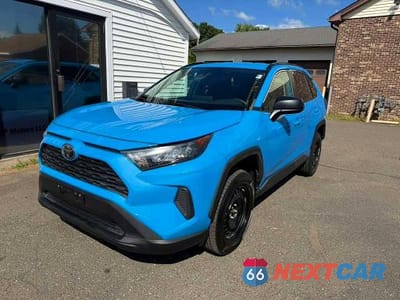2019 TOYOTA RAV4 LE 2T3F1RFV1KW022148 - główne zdjęcie licytacji z USA - miniatura