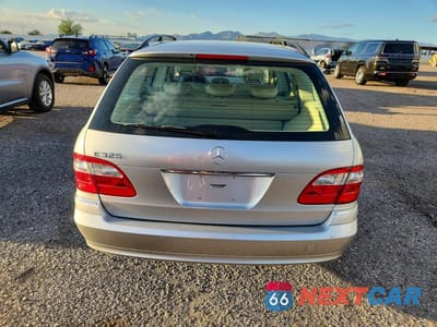 Zdjęcie 6 z 12 samochodu: 2004 MERCEDES-BENZ E 320 VIN:WDBUH65J24A377541 - miniatura