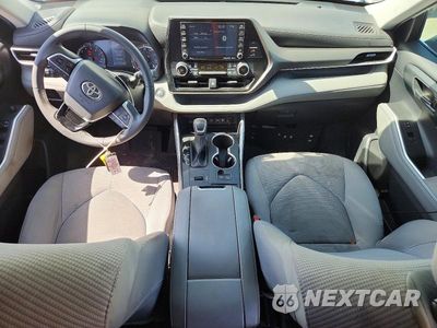Zdjęcie 8 z 12 samochodu: 2021 TOYOTA HIGHLANDER LE VIN:5TDZZRAH1MS517882 - miniatura