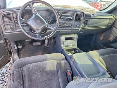 Zdjęcie 8 z 12 samochodu: 2001 CHEVROLET SILVERADO K1500 VIN:1GCEK19T91E211530 - miniatura