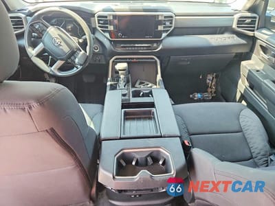 Zdjęcie 8 z 12 samochodu: 2024 TOYOTA TUNDRA SR5 VIN:5TFLA5DB9RX210913 - miniatura