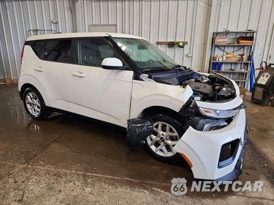 Czwarte zdjęcie samochodu z boku: 2022 KIA SOUL LX VIN:KNDJ23AU0N7181519 - miniatura