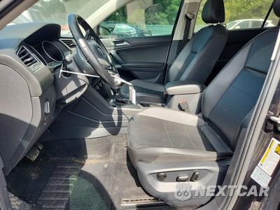 Zdjęcie 7 z 14 samochodu: 2018 VOLKSWAGEN TIGUAN SE VIN:3VV3B7AX0JM187719 - miniatura