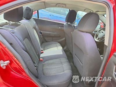Zdjęcie 10 z 13 samochodu: 2013 CHEVROLET SONIC LT VIN:1G1JC5SH5D4173547 - miniatura