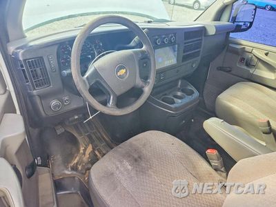 Zdjęcie 8 z 13 samochodu: 2012 CHEVROLET EXPRESS G2500 VIN:1GCWGFCA6C1194836 - miniatura