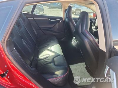 Zdjęcie 10 z 12 samochodu: 2013 TESLA MODEL S VIN:5YJSA1CP9DFP27052 - miniatura