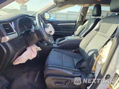 Zdjęcie 7 z 13 samochodu: 2016 TOYOTA HIGHLANDER BASE VIN:5TDZKRFH0GS178226 - miniatura