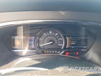 Zdjęcie 9 z 13 samochodu: 2016 LINCOLN NAVIGATOR L RESERVE VIN:5LMJJ3LT9GEL06550 - miniatura