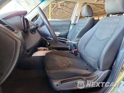 Zdjęcie 7 z 12 samochodu: 2012 KIA SOUL + VIN:KNDJT2A65C7389420 - miniatura