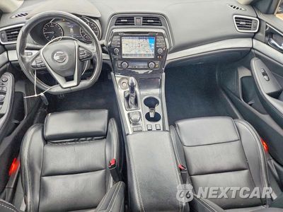 Zdjęcie 8 z 12 samochodu: 2017 NISSAN MAXIMA 3.5 SV VIN:1N4AA6AP8HC419181 - miniatura