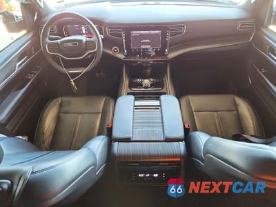 Zdjęcie 8 z 13 samochodu: 2024 JEEP WAGONEER L SERIES II VIN:1C4SJRBP3RS184968 - miniatura
